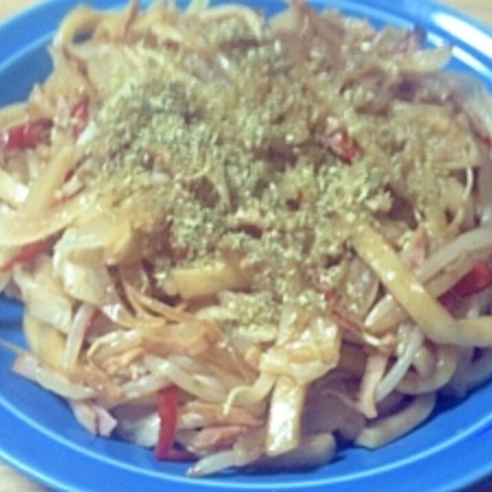 ベーコン入り焼うどん